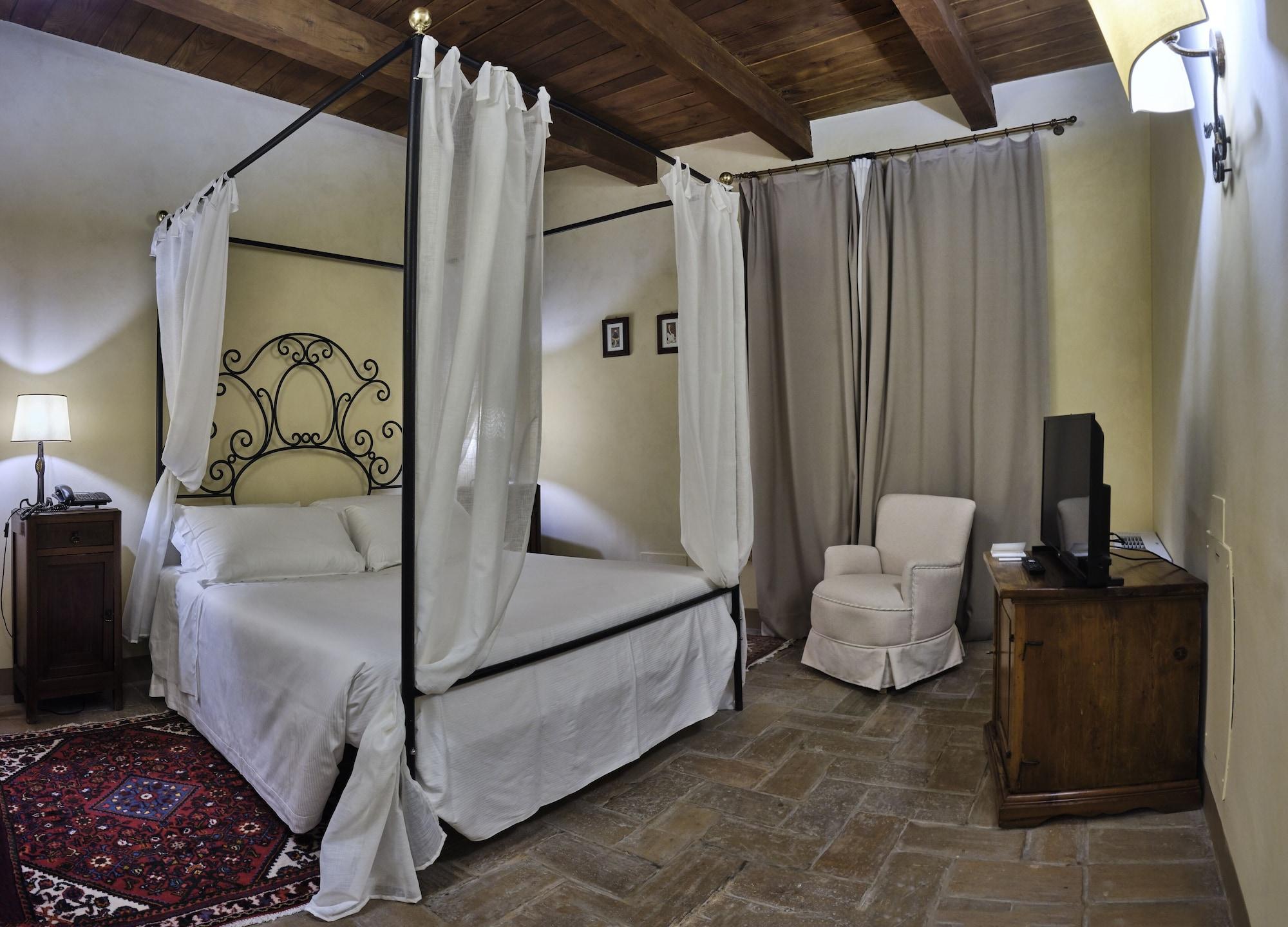 Castello Di Montegridolfo Spa Resort Exterior foto